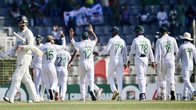 জয়ের সুবাস নিয়ে দিন শেষ করলো বাংলাদেশ
